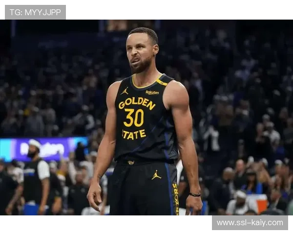 勇士库里延续巅峰状态，但球队阵容短板制约其高度