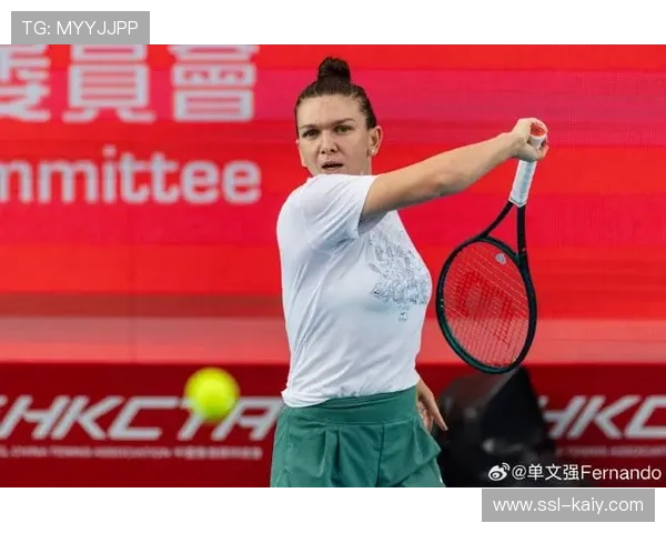 哈勒普以颁奖嘉宾身份重返赛场，WTA250克卢日站亮相